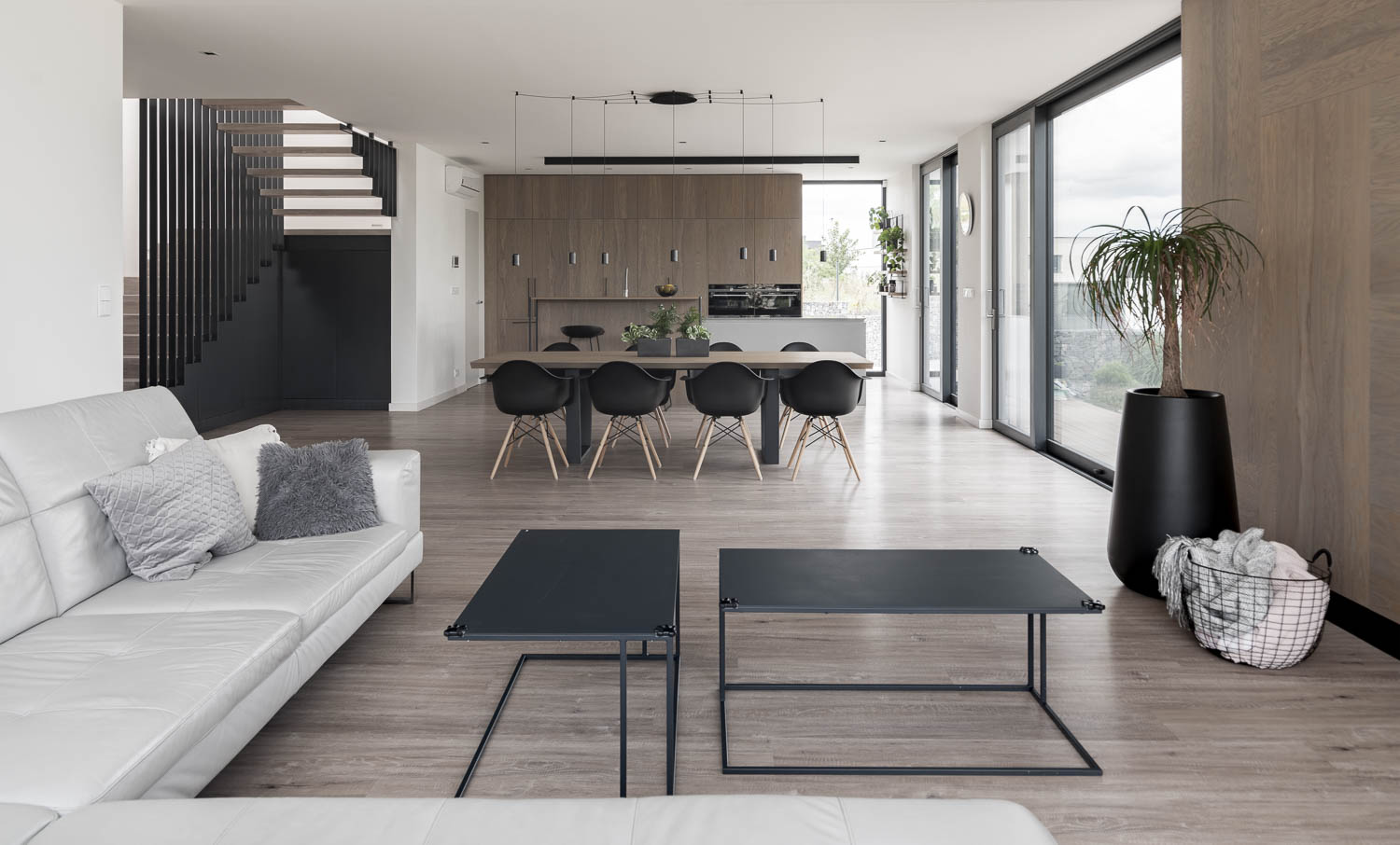 Minimalistický bývací pokoj