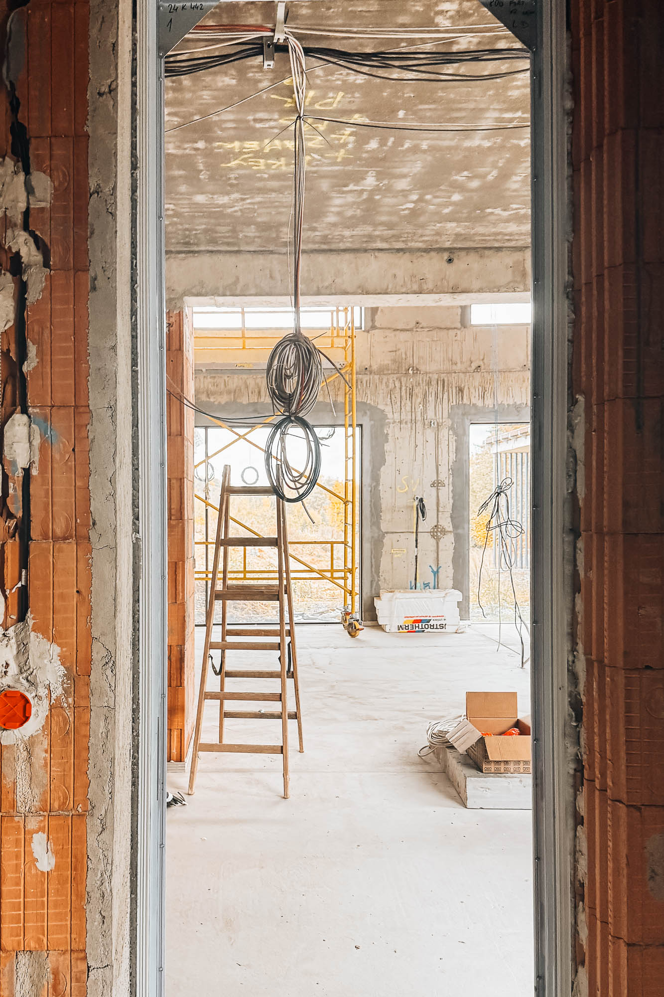 Interiér domu kdy začít technické řešení osvětlení