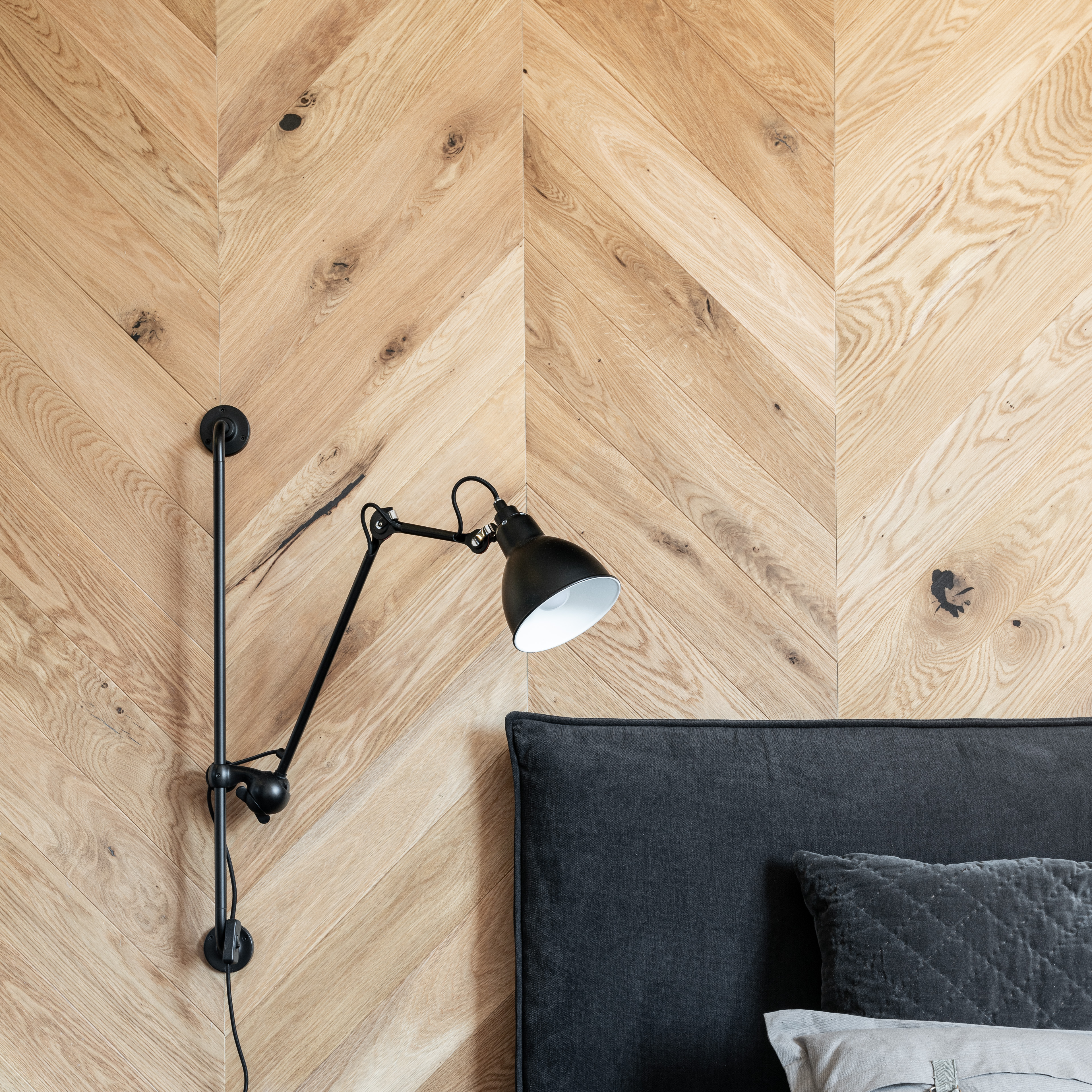 Obrázek - (Galerie) Ložnice s dřevěným obkladem - 4