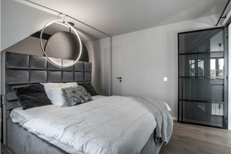 Obrázek - (Galerie) Ložnice s prosklenou příčkou - 6