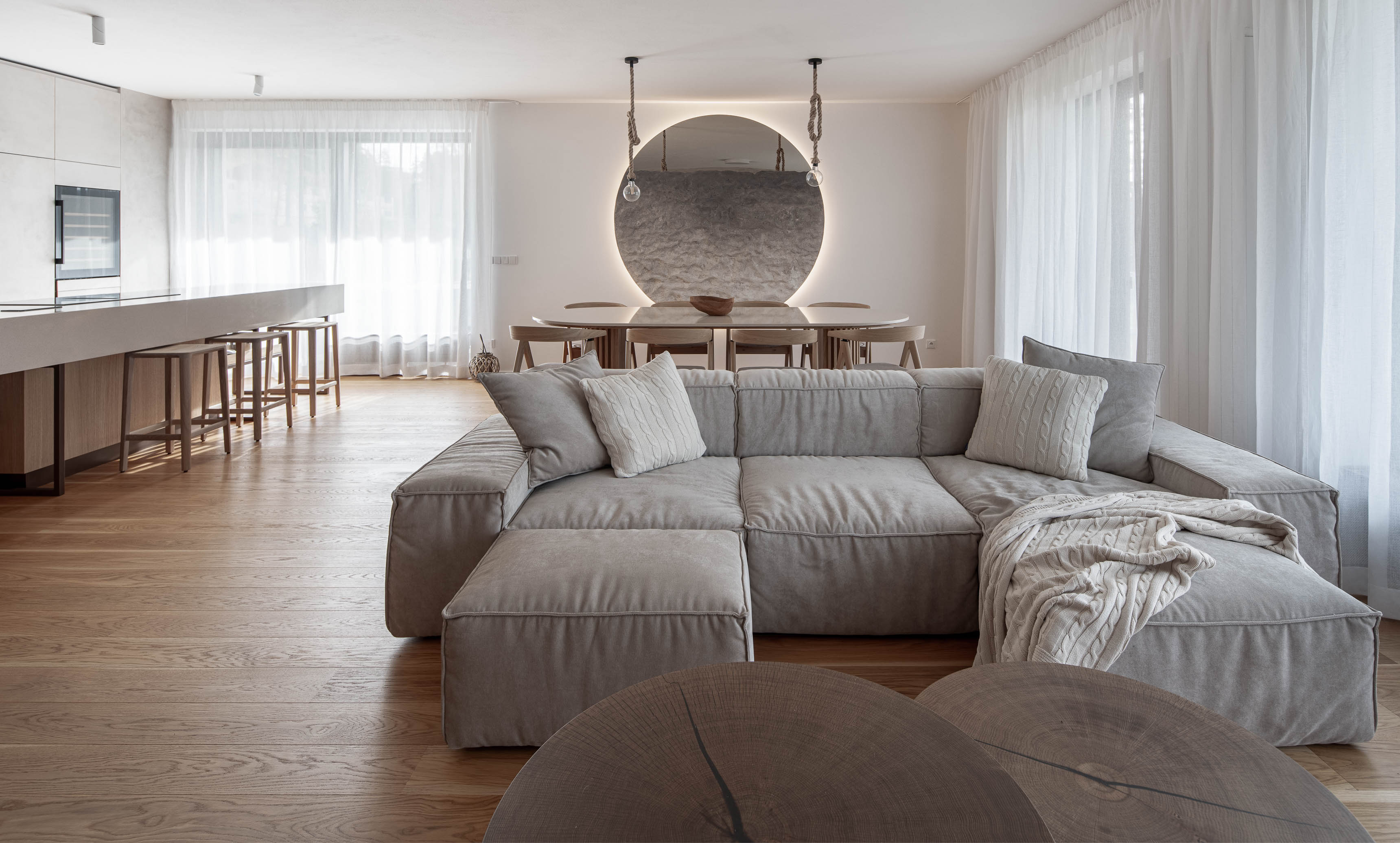 Image - (Gallery) Living room in a holiday apartment