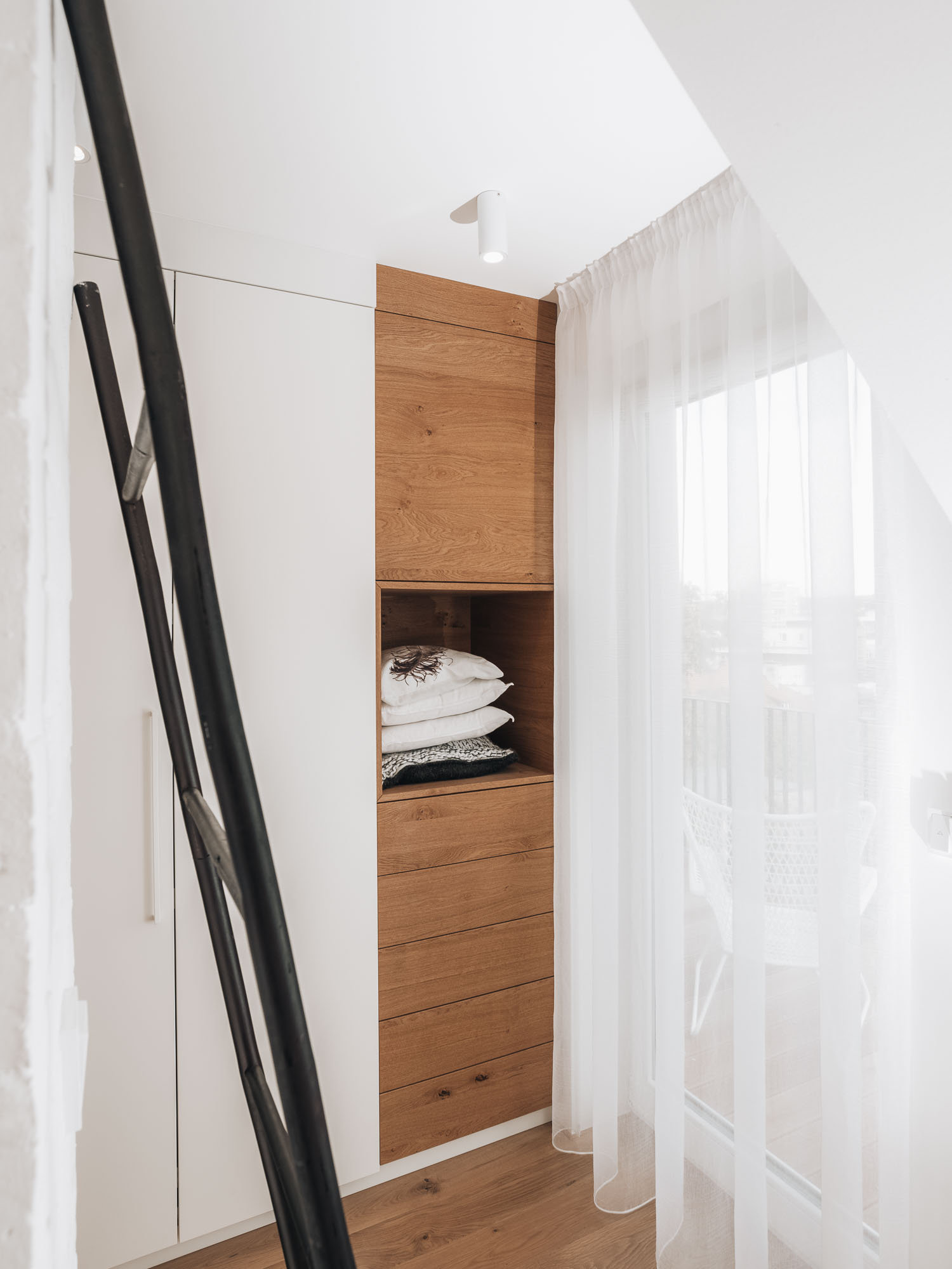 Image - (Portfolio) Attic apartment MALVAZINKY - 15