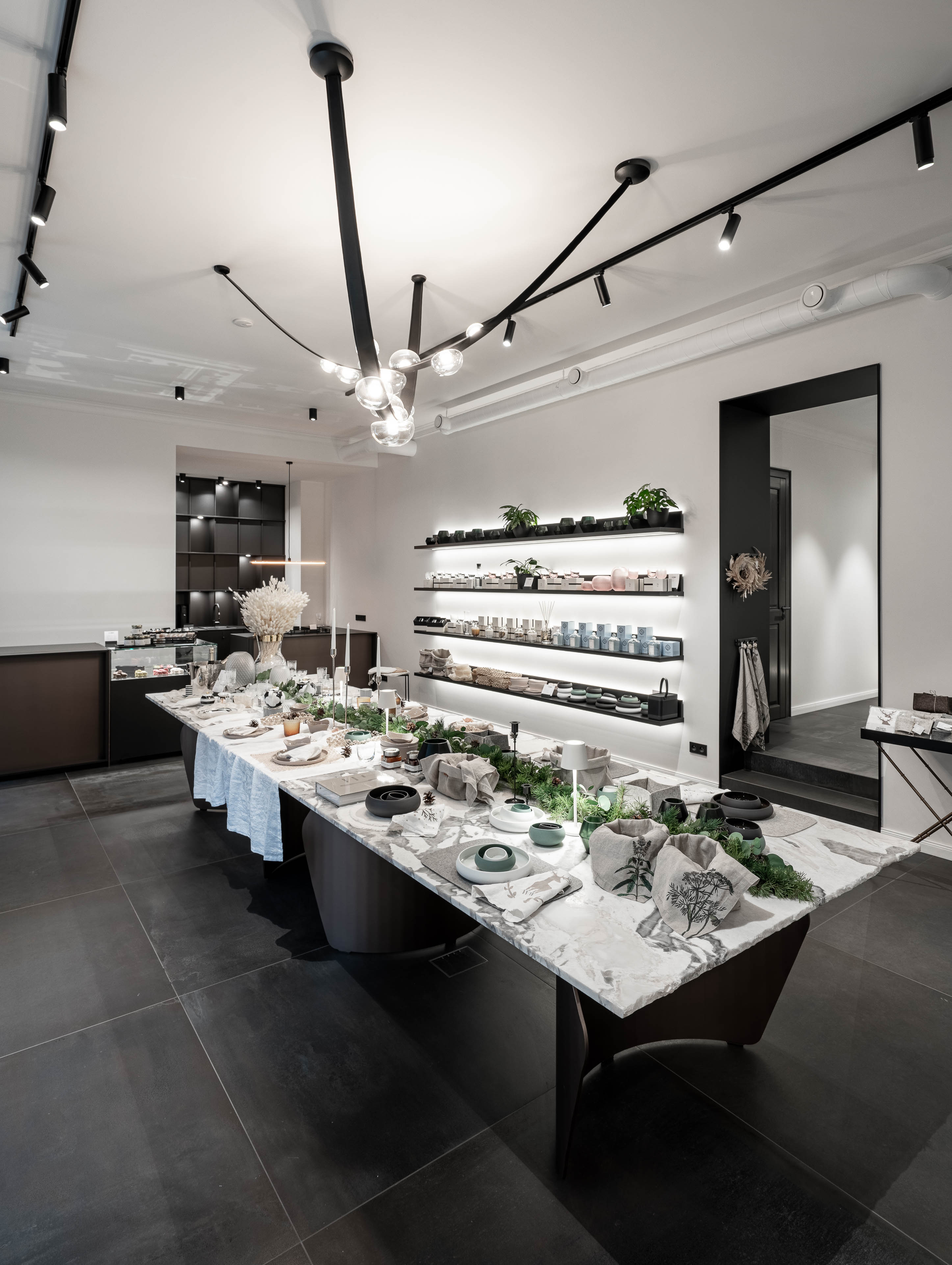 Obrázek - (Galerie) Butik s kamenným stolem - 2