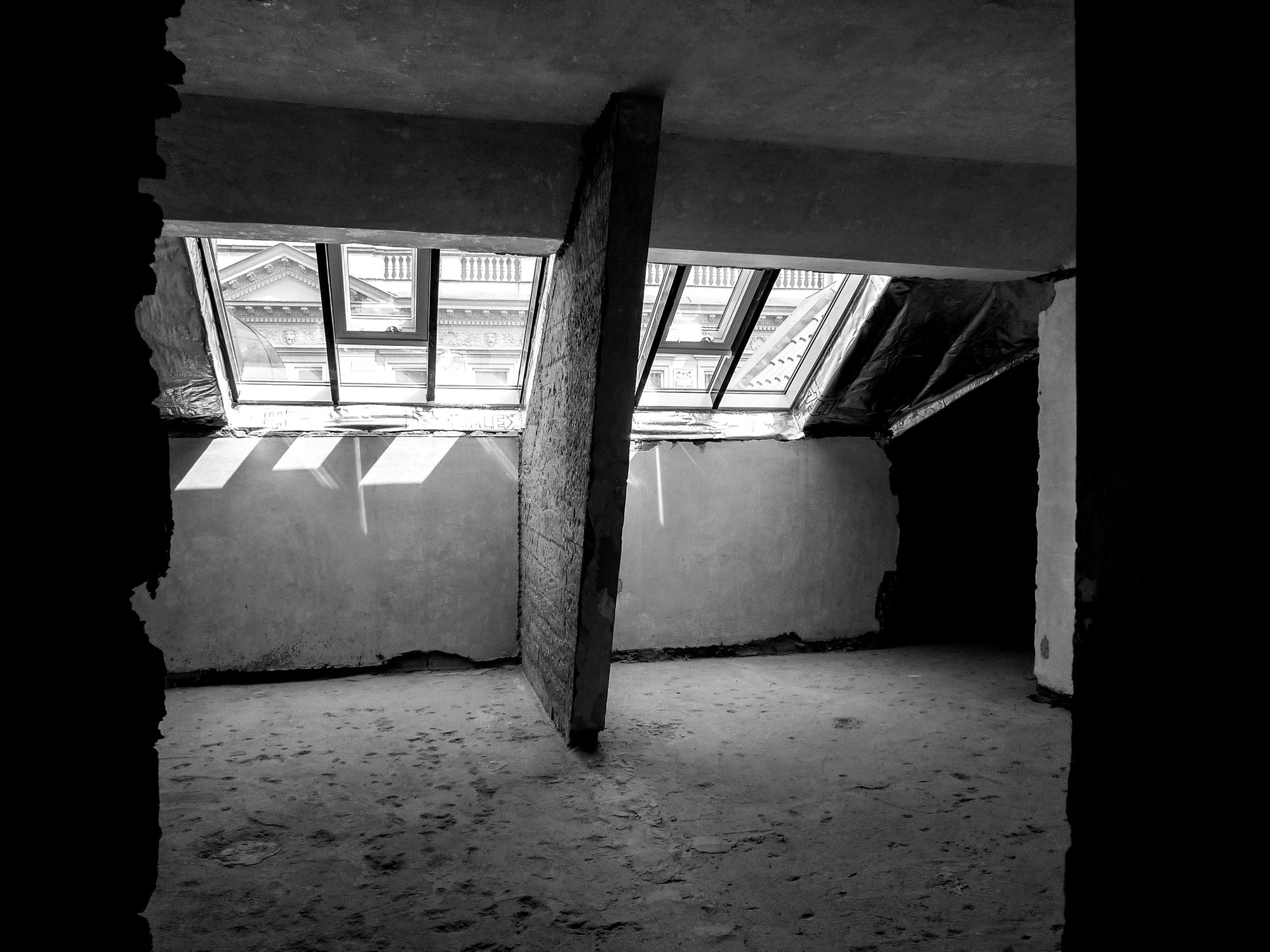 Obrázek - (Portfolio) Půdní byt MOSTECKÁ - 25