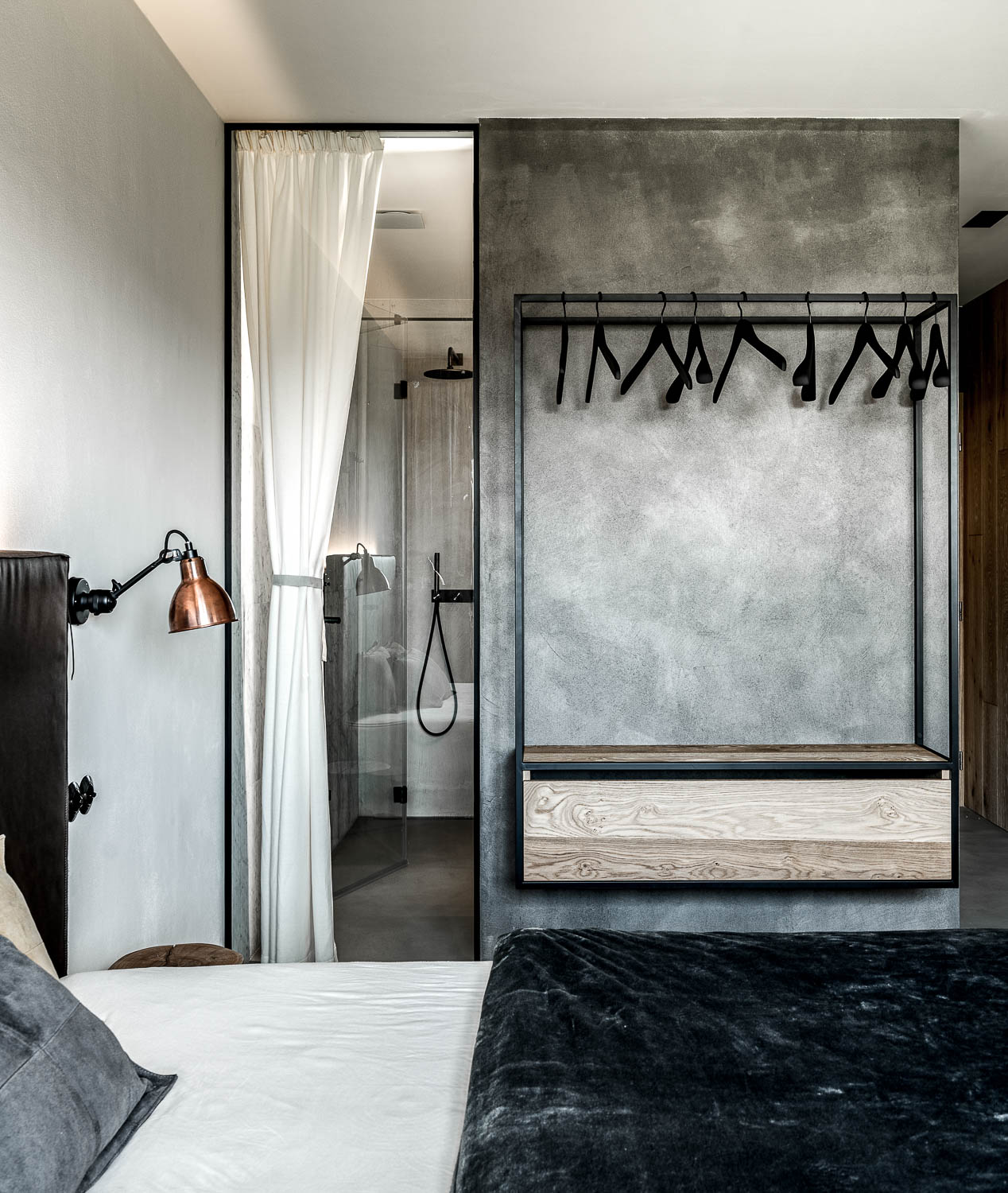 Ložnice s en-suite koupelnou