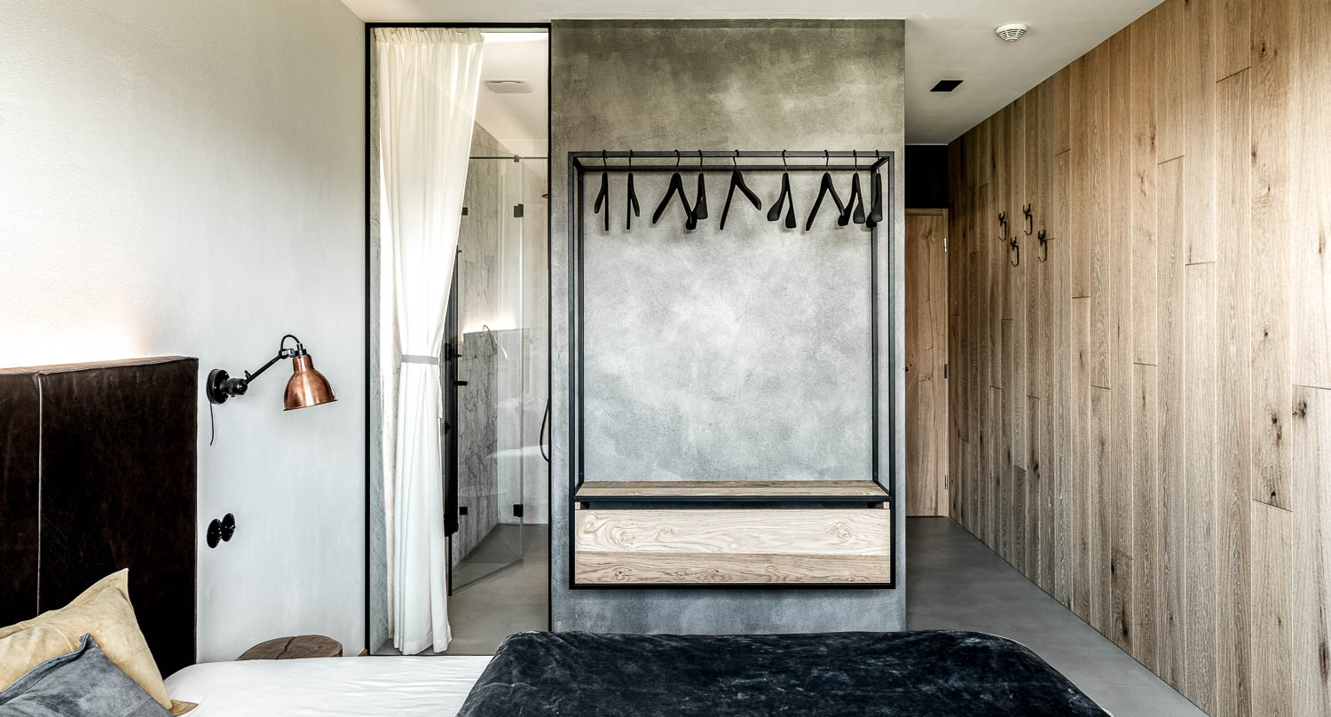 Obrázek - (Galerie) Ložnice s průhledem do koupelny