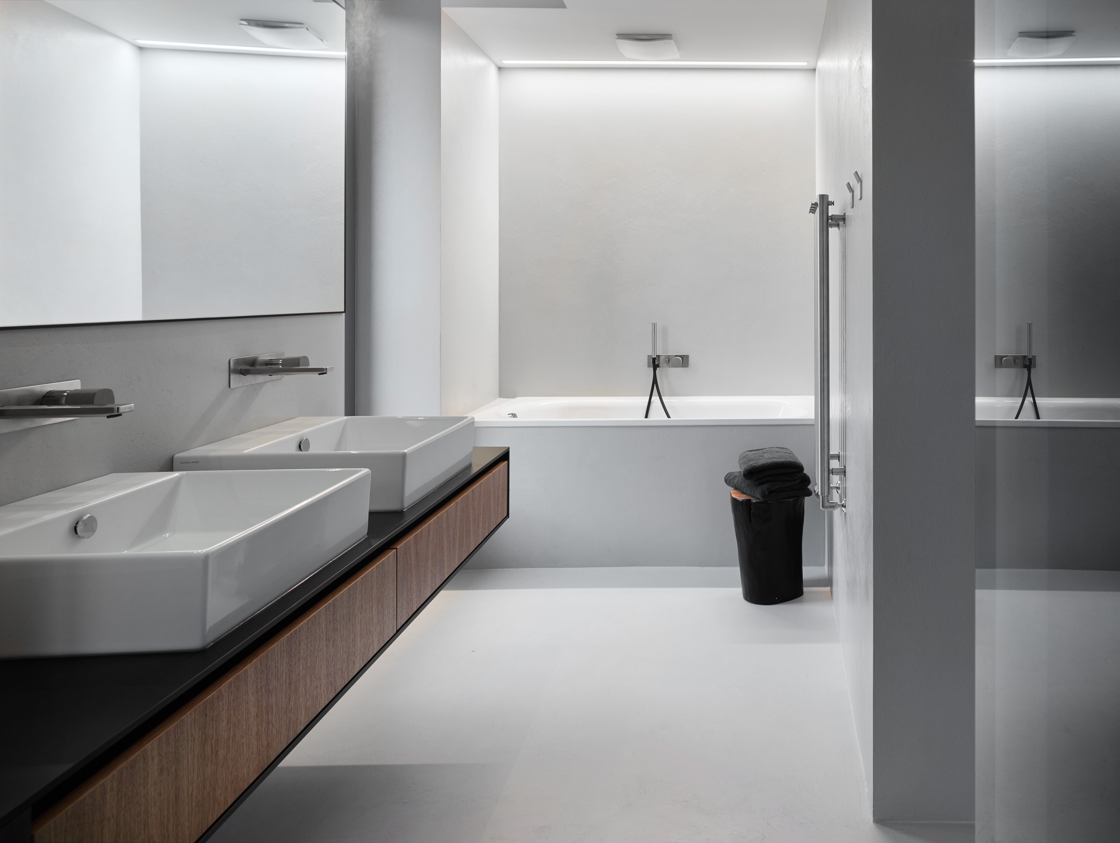 Obrázek - (Galerie) Minimalistická koupelna
