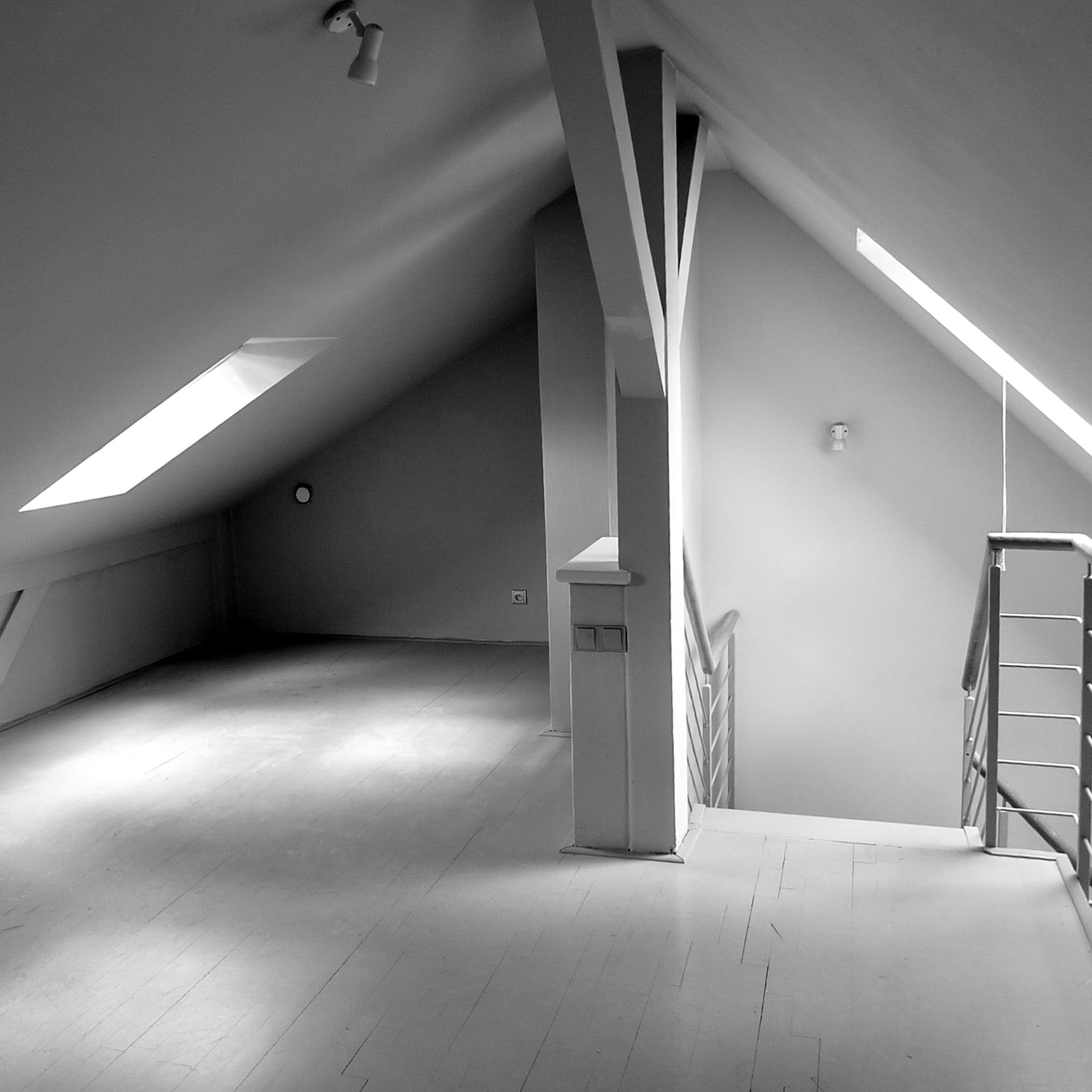 Image - (Portfolio) OSTROVSKÉHO Attic Apartment - 30
