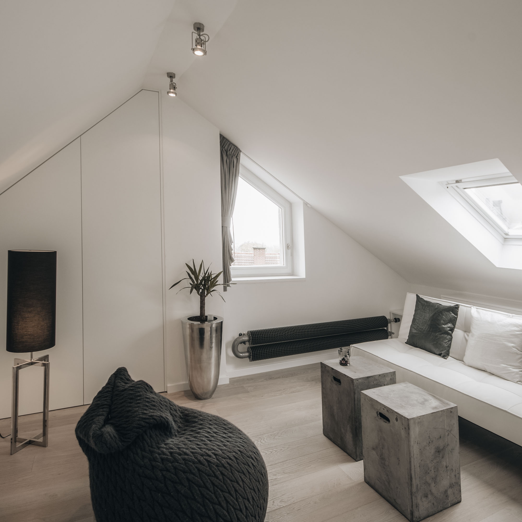 Image - (Portfolio) OSTROVSKÉHO Attic Apartment - 15