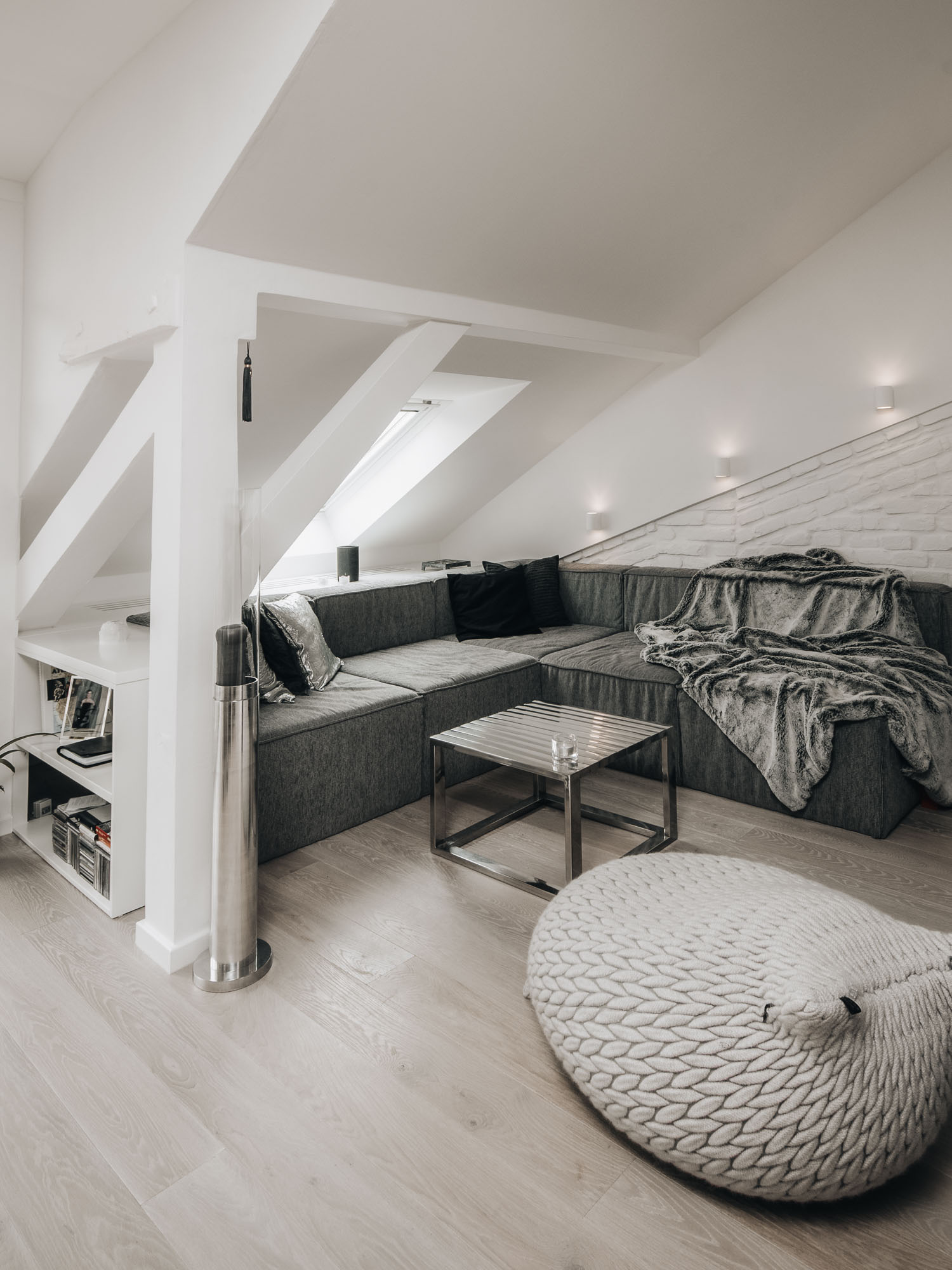 Image - (Portfolio) OSTROVSKÉHO Attic Apartment - 6
