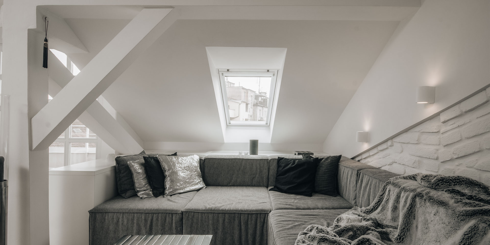 Image - (Portfolio) OSTROVSKÉHO Attic Apartment - 7