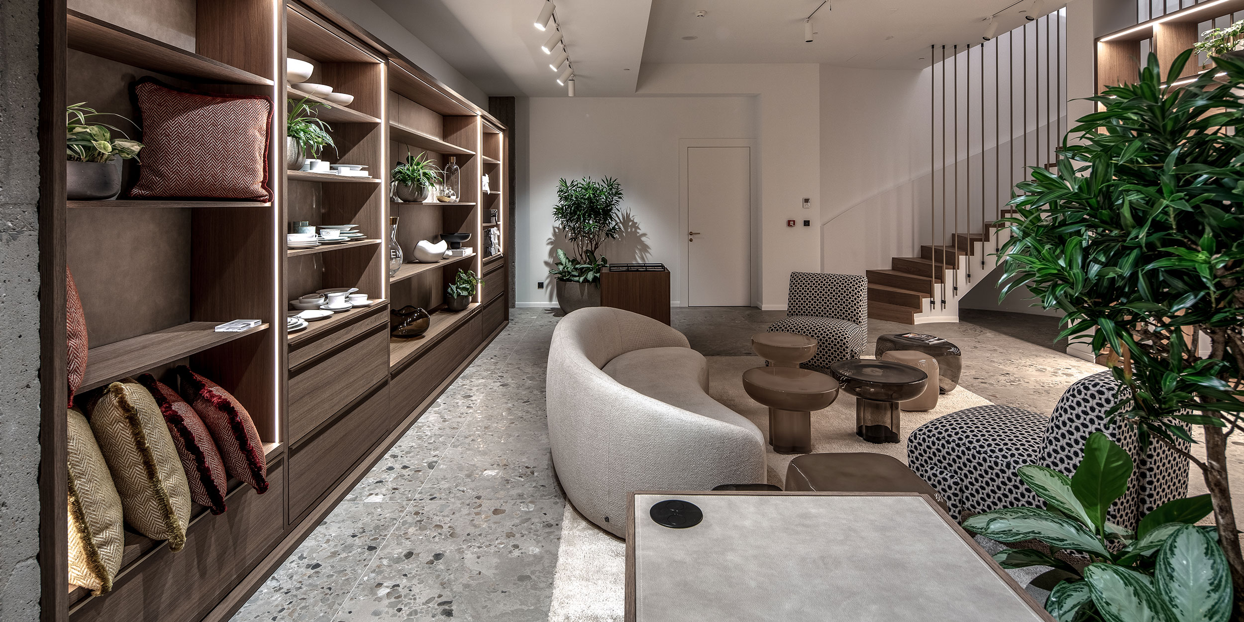 Obrázek - (Galerie) Suterén showroomu LA TABLE Pařížská - 01
