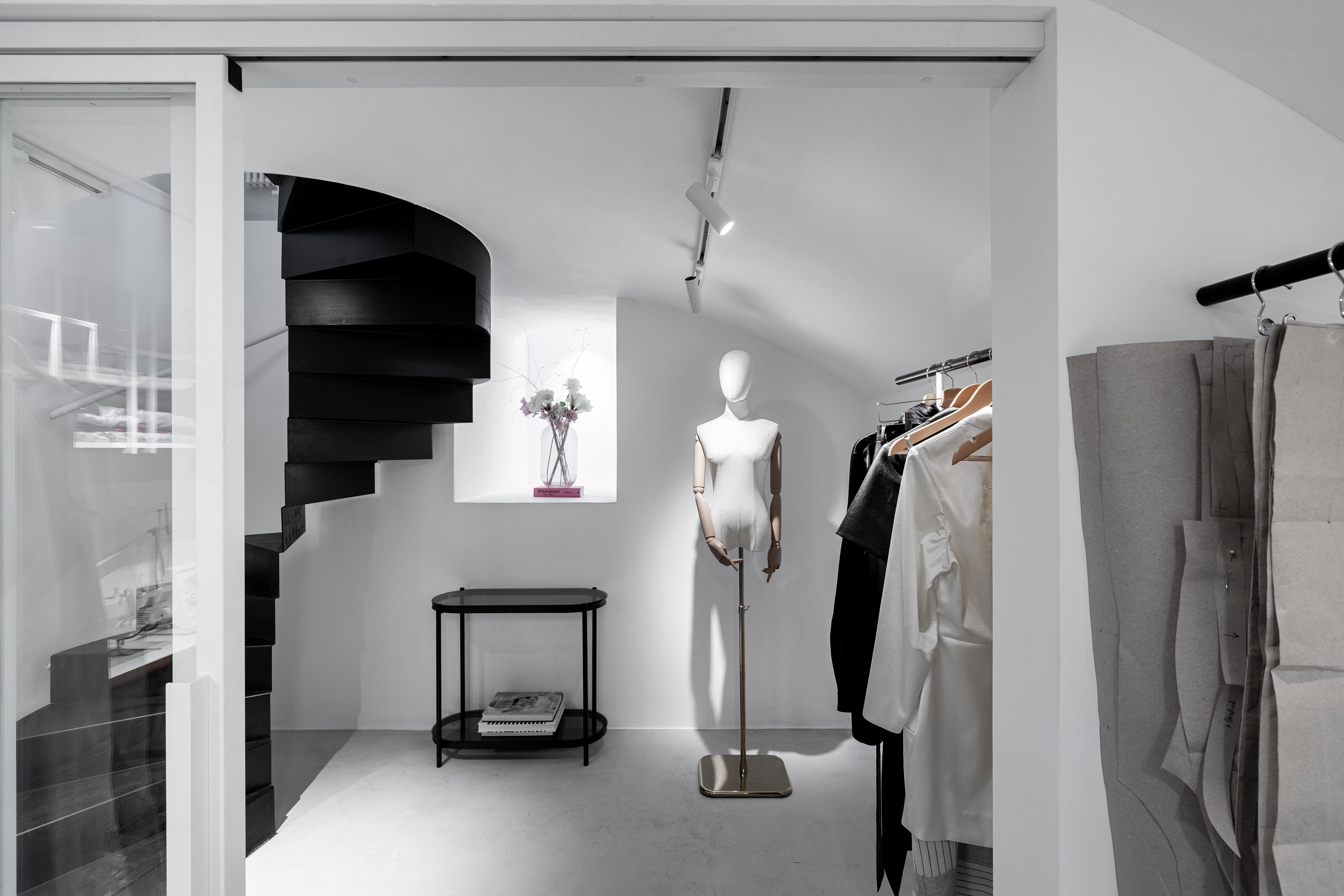 Image - (Gallery) Fashion design studio in a minimalist style