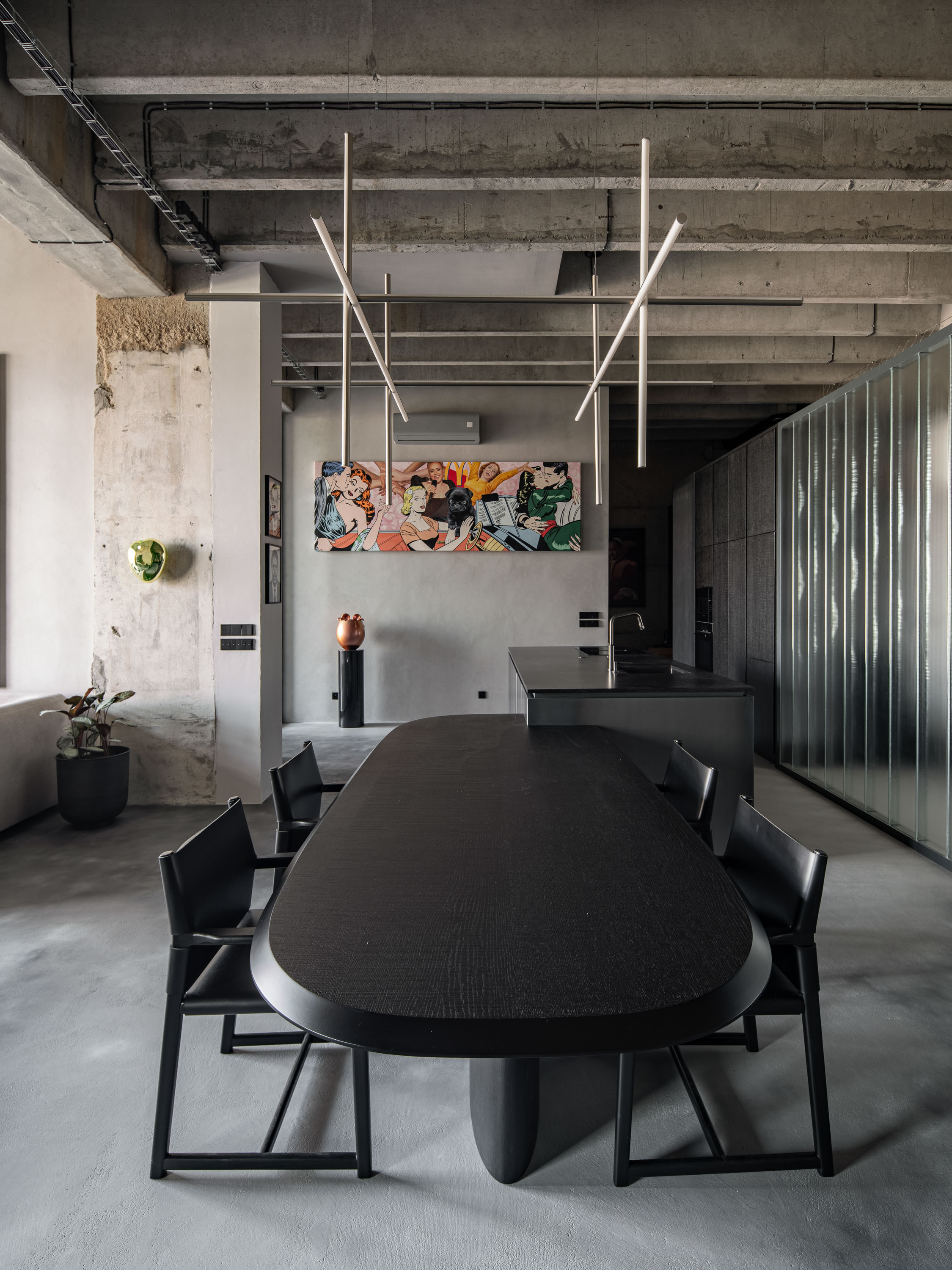 Image - (Gallery) Minimalist industrial interior