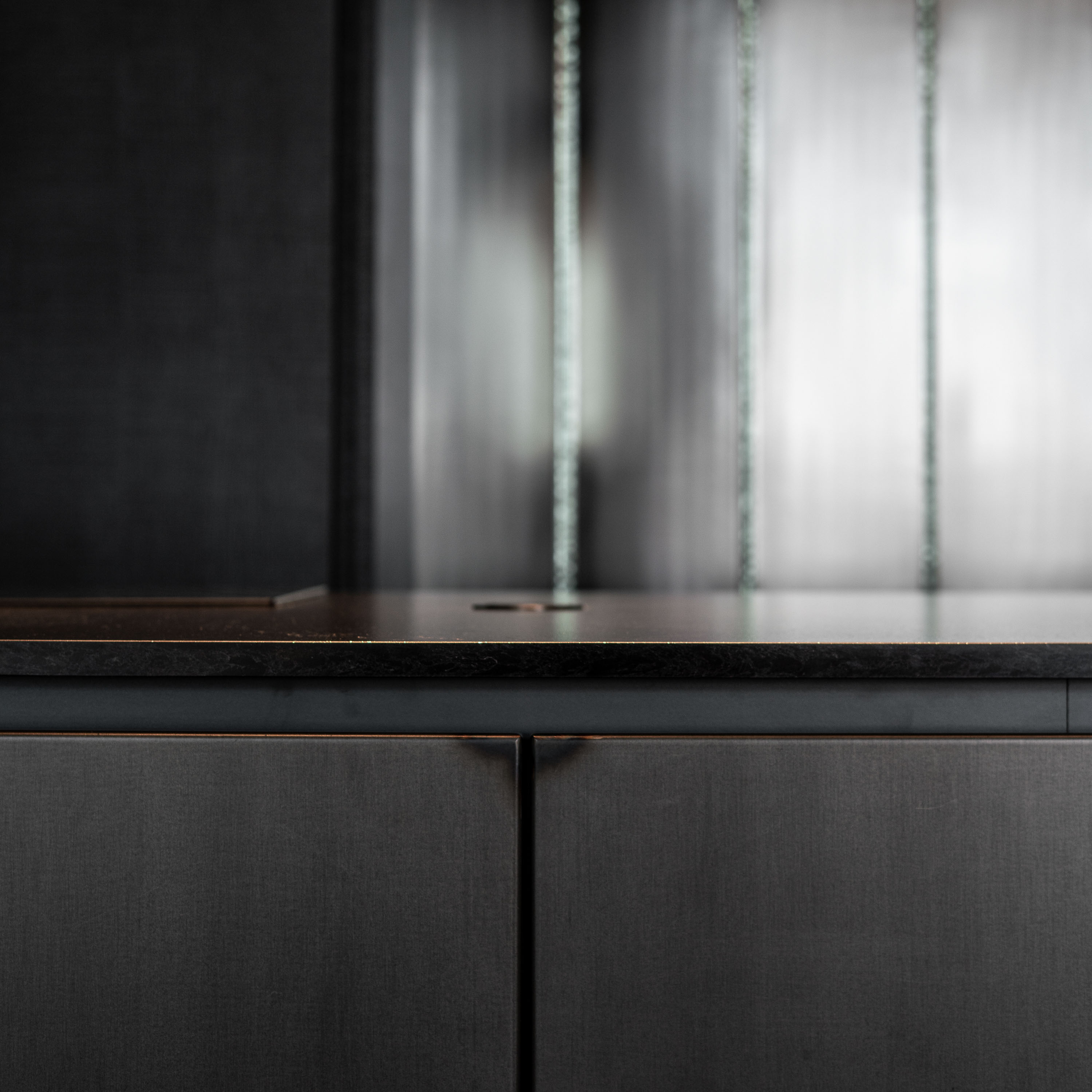 Image - (Gallery) Detail of the kitchen island - 01