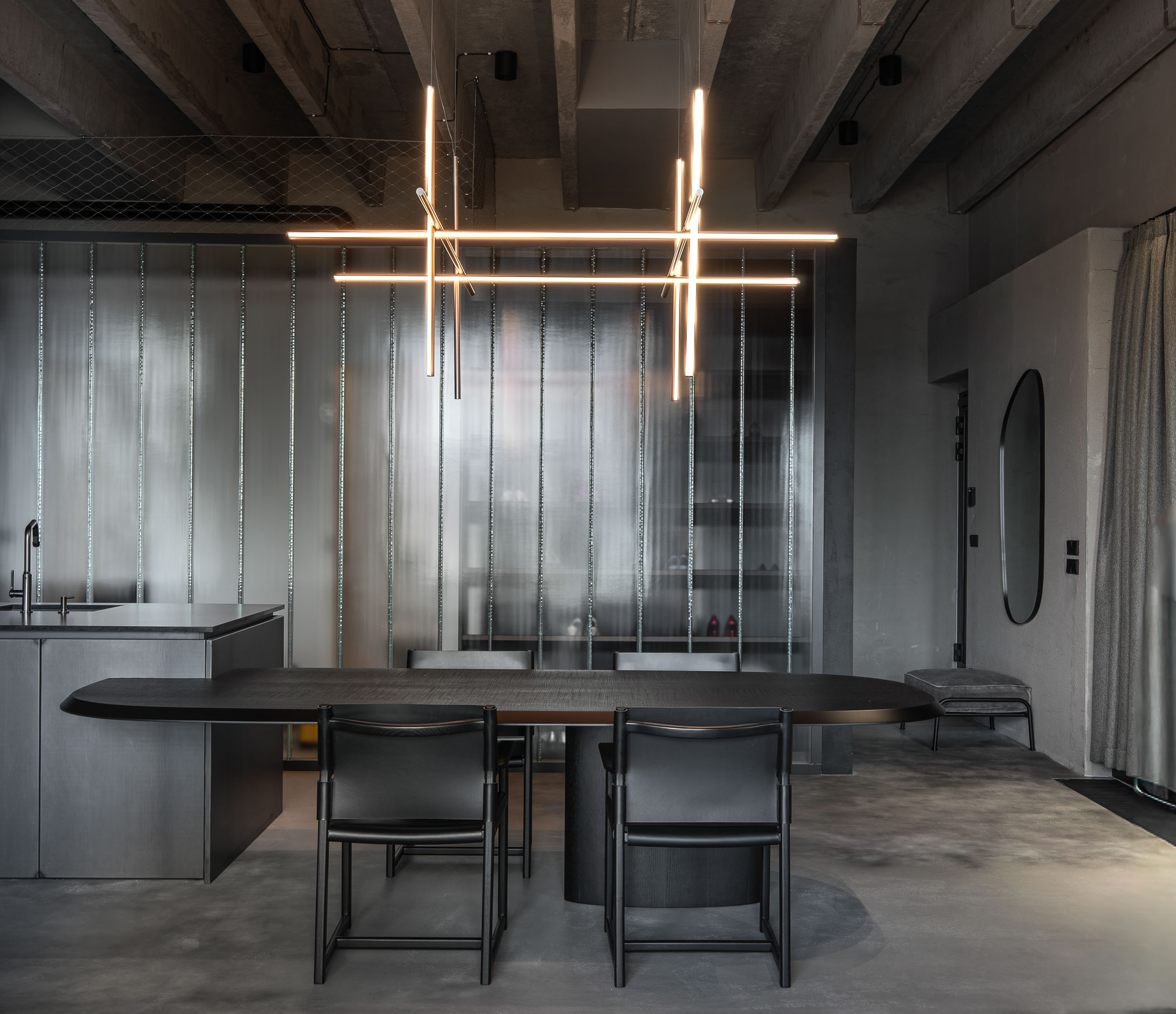 Image - (Gallery) Living Area of an Industrial Loft - 01