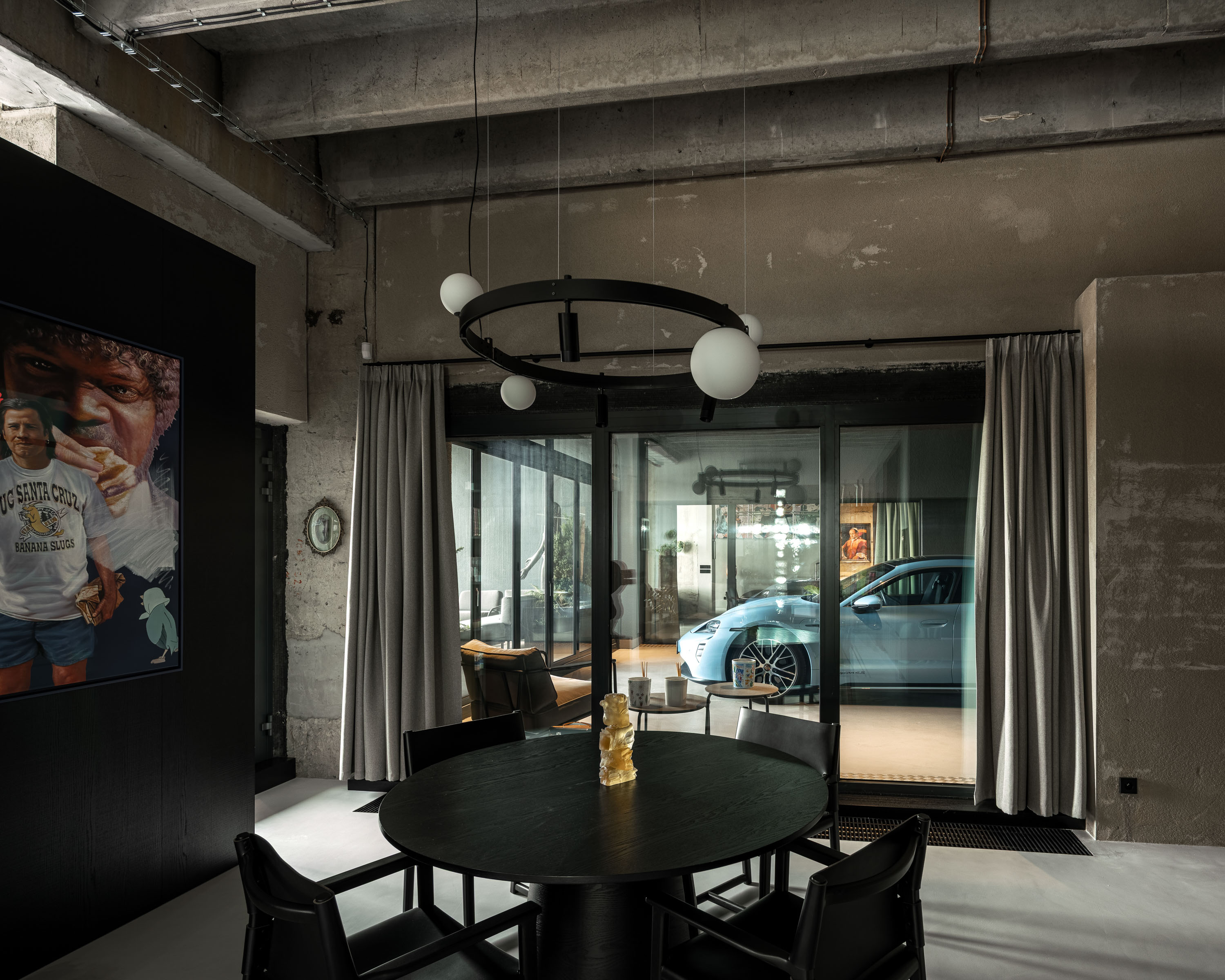 Image - (Gallery) Dining area of the Vanguard loft apartment - 02