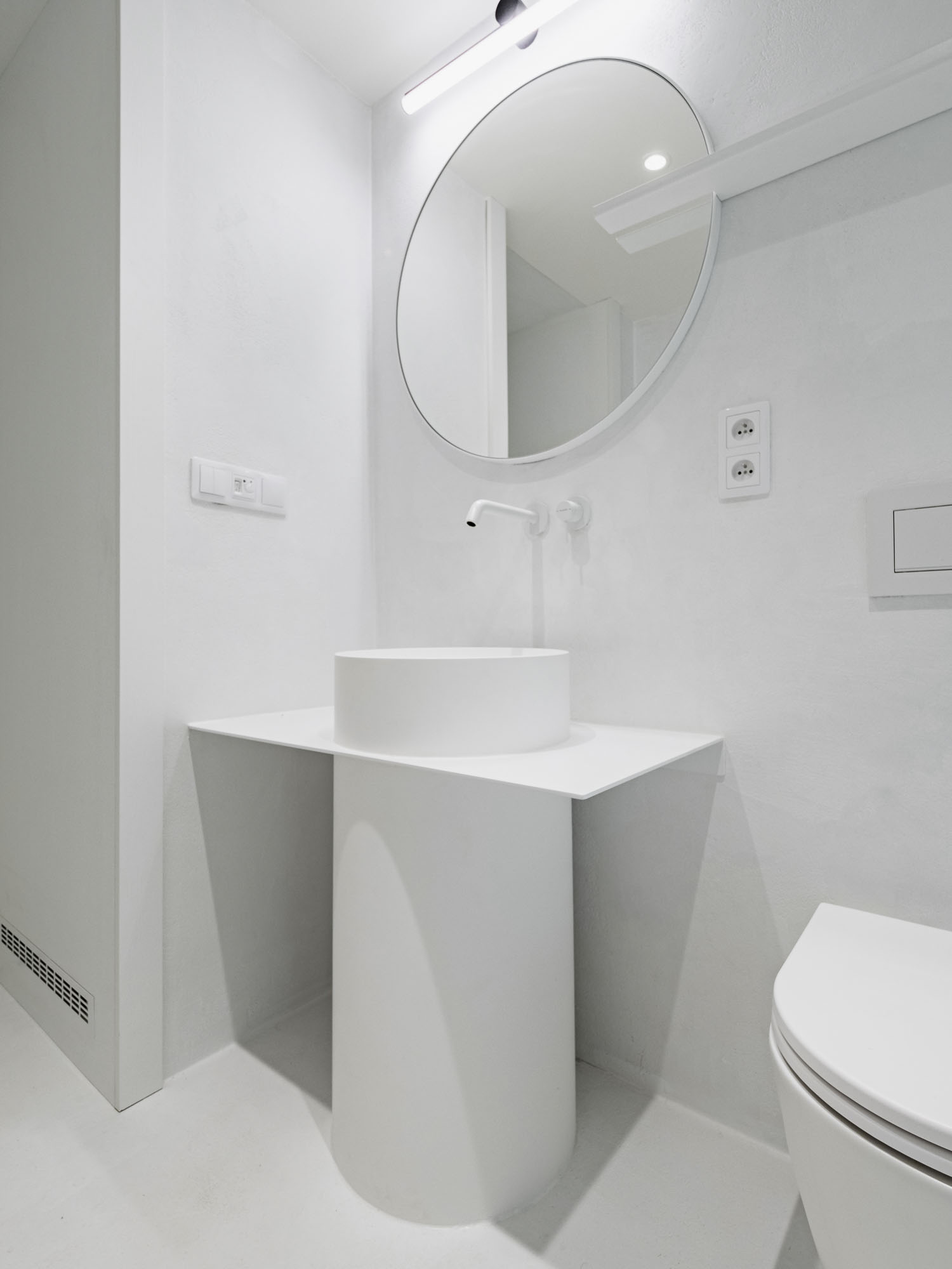 Obrázek - (Portfolio) Loft VANGUARD - 12