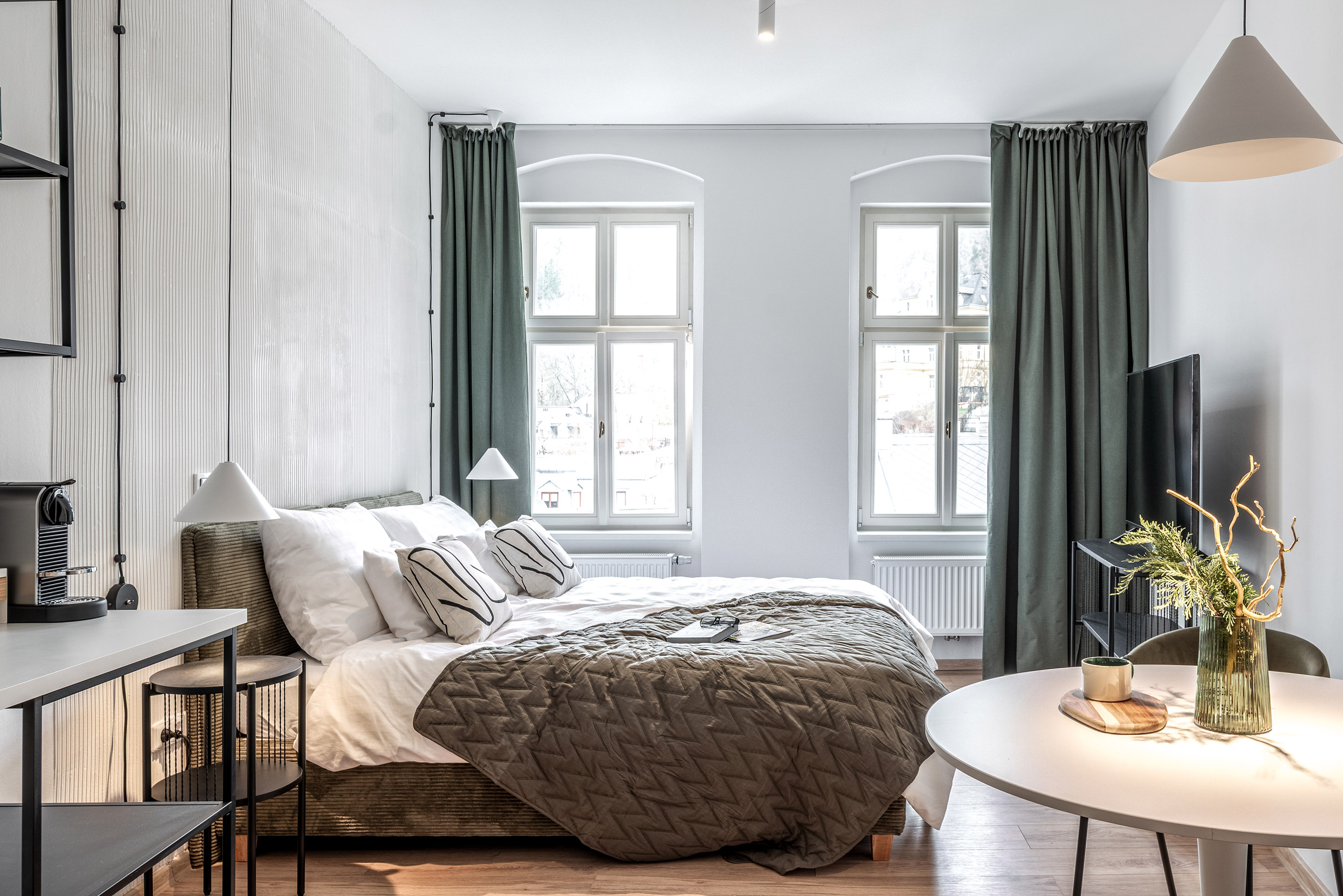 Obrázek - (Galerie) Hotelový apartmán v minimalistickém stylu - 01