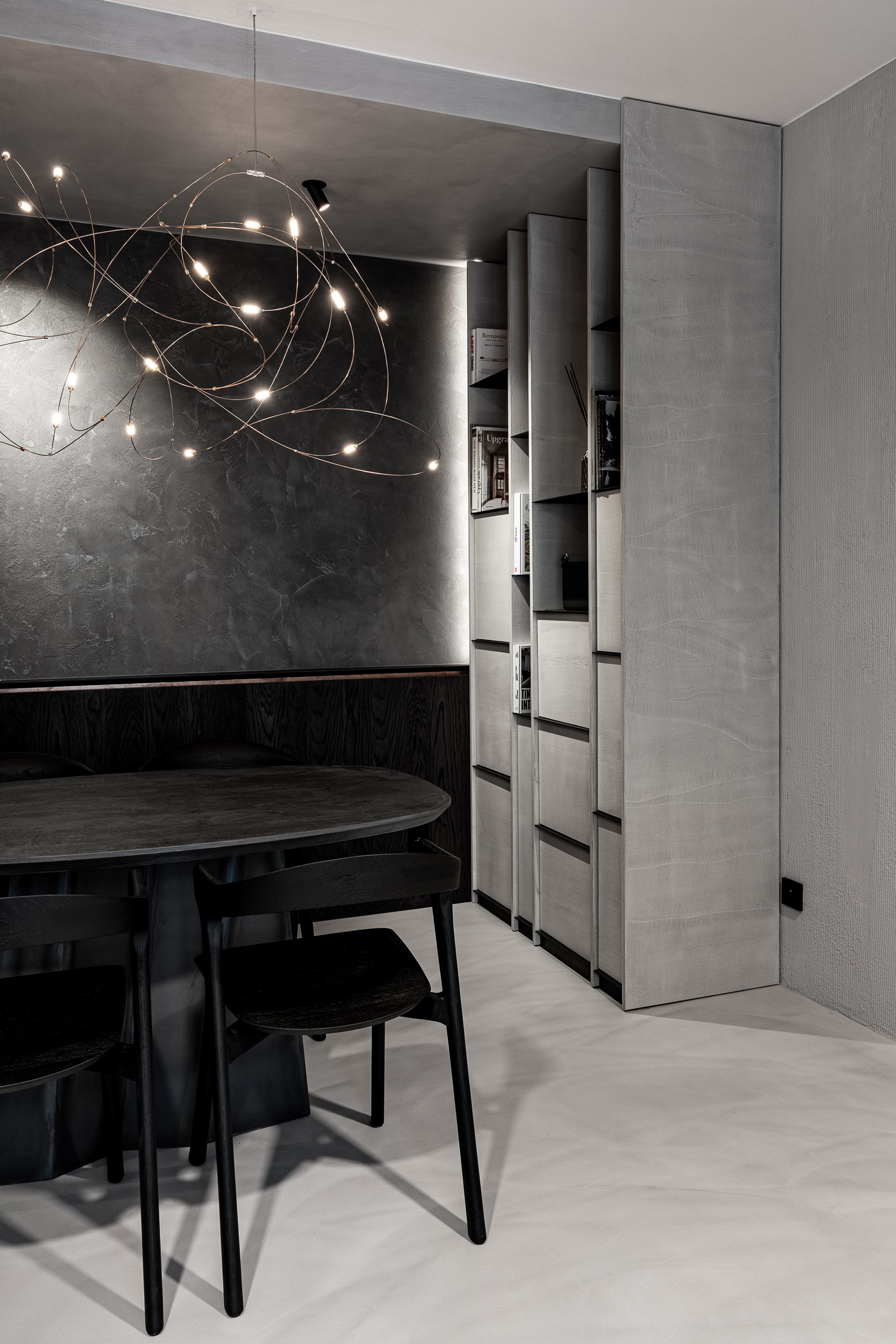 Obrázek - (Galerie) Real estate office in a minimalist style - 13
